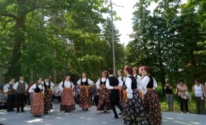 33676670_1950301241668930_5230646777794789376_n