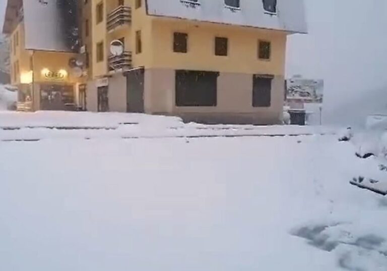 STIGAO JE! Jahorina, Bjelašnica i Vlašić prekriveni prvim ovogodišnjim snijegom